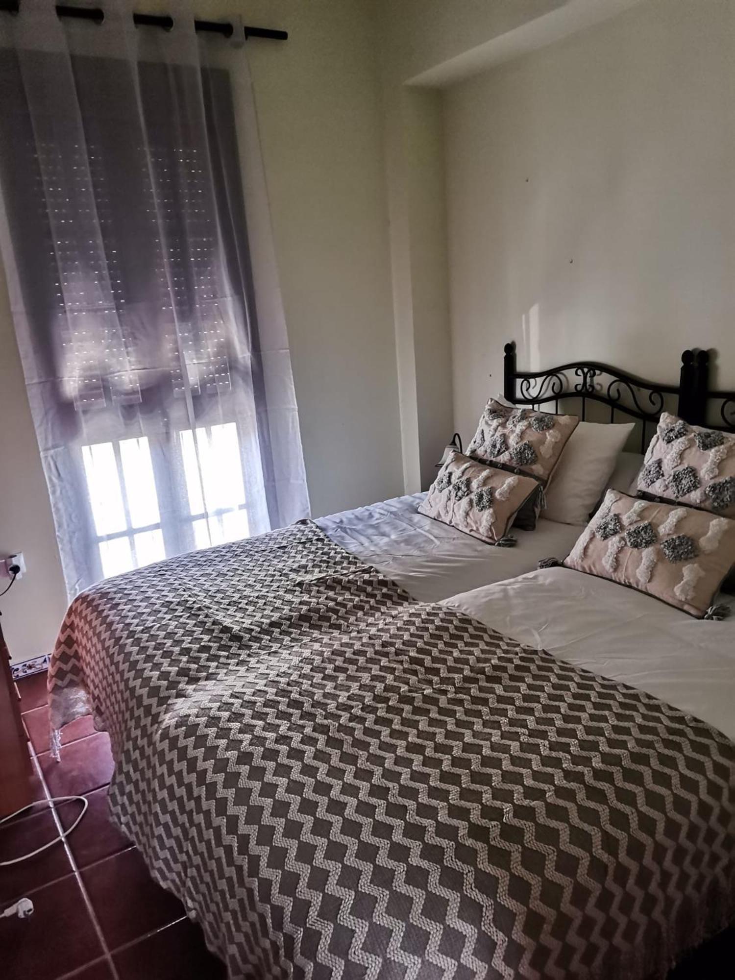Casa Rural Isabel, En Sierra De Grazalema Benaocaz Bagian luar foto